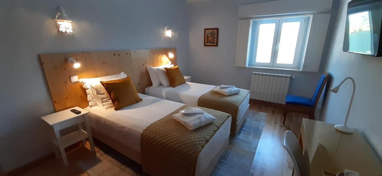 Aprahouseloule Guesthouse Buitenkant foto