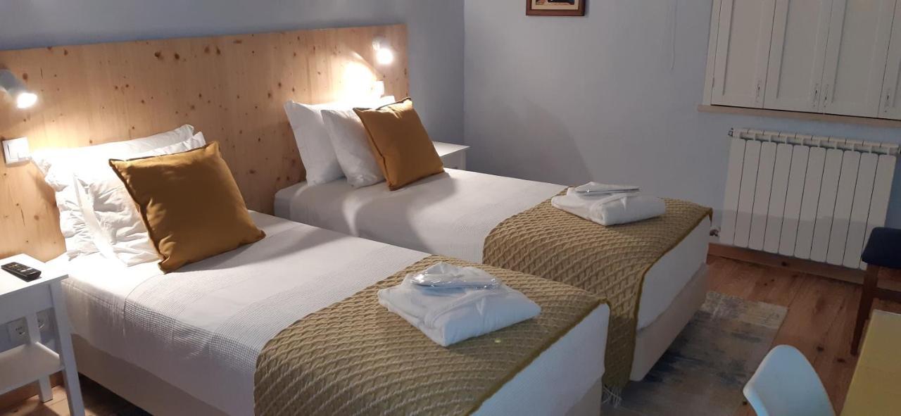 Aprahouseloule Guesthouse Buitenkant foto